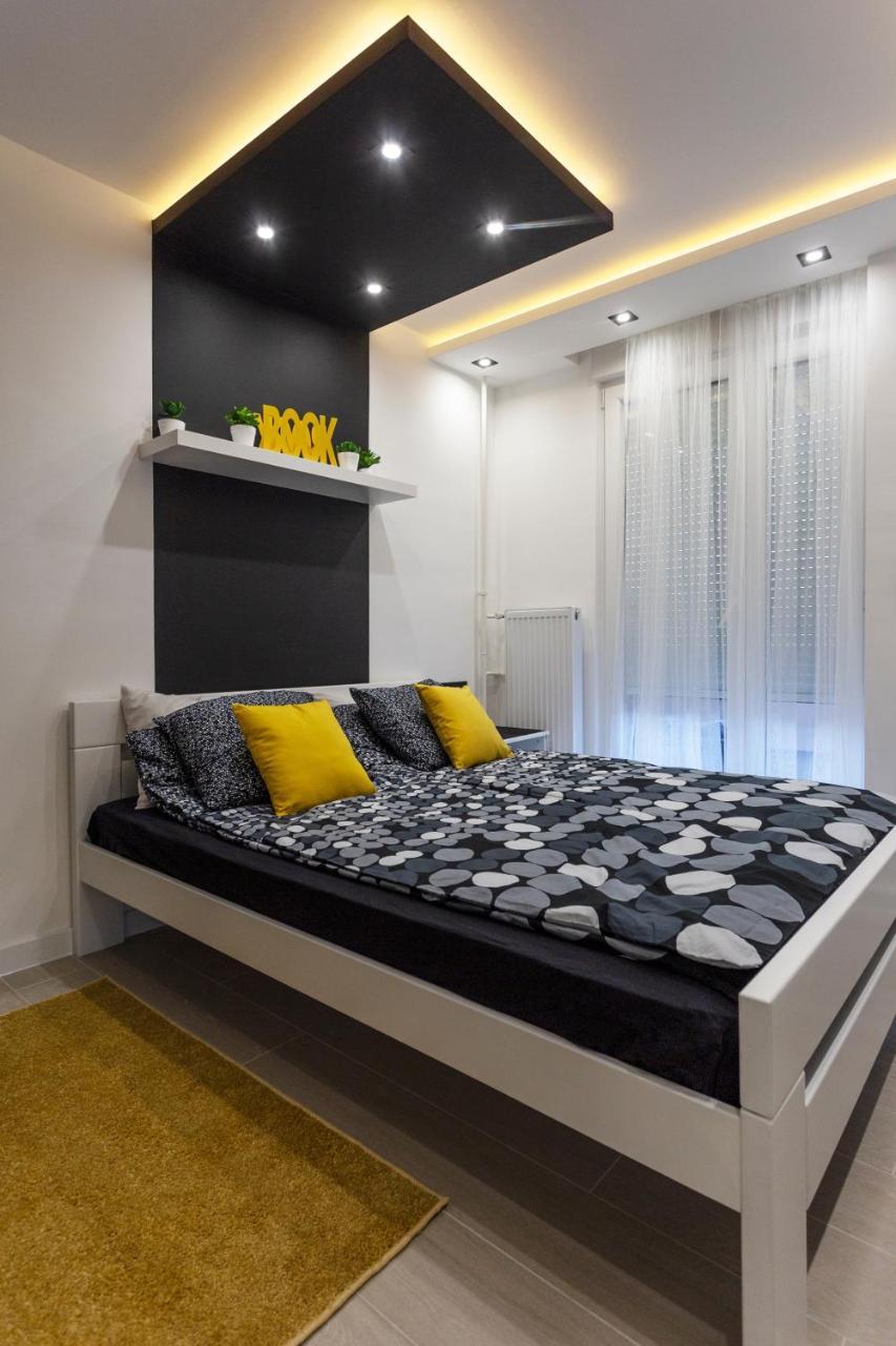 Park Apartment Novi Sad Buitenkant foto